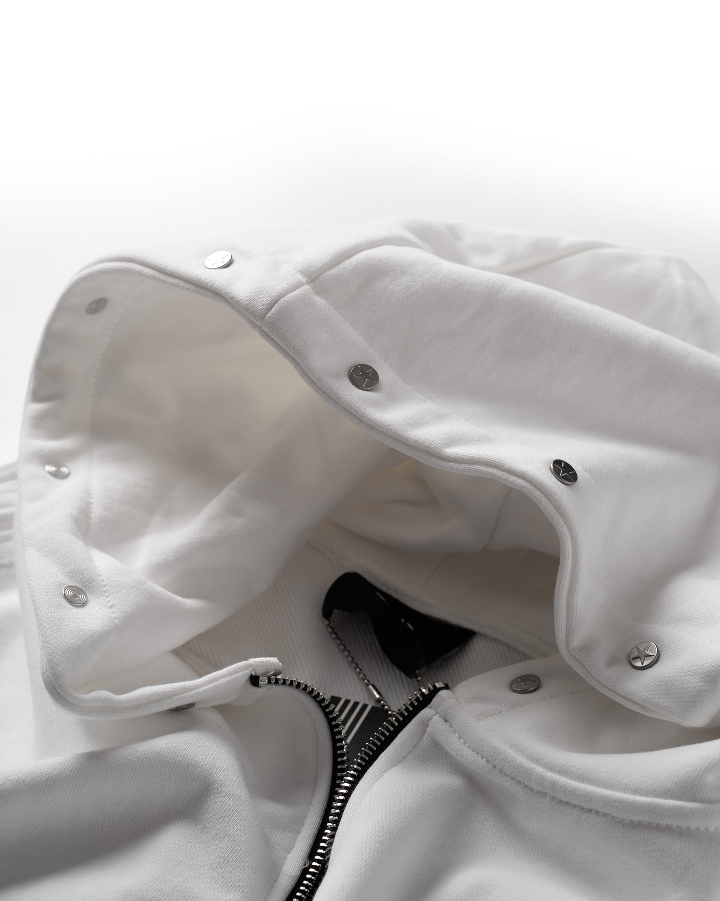RAW ZIP HOODIE