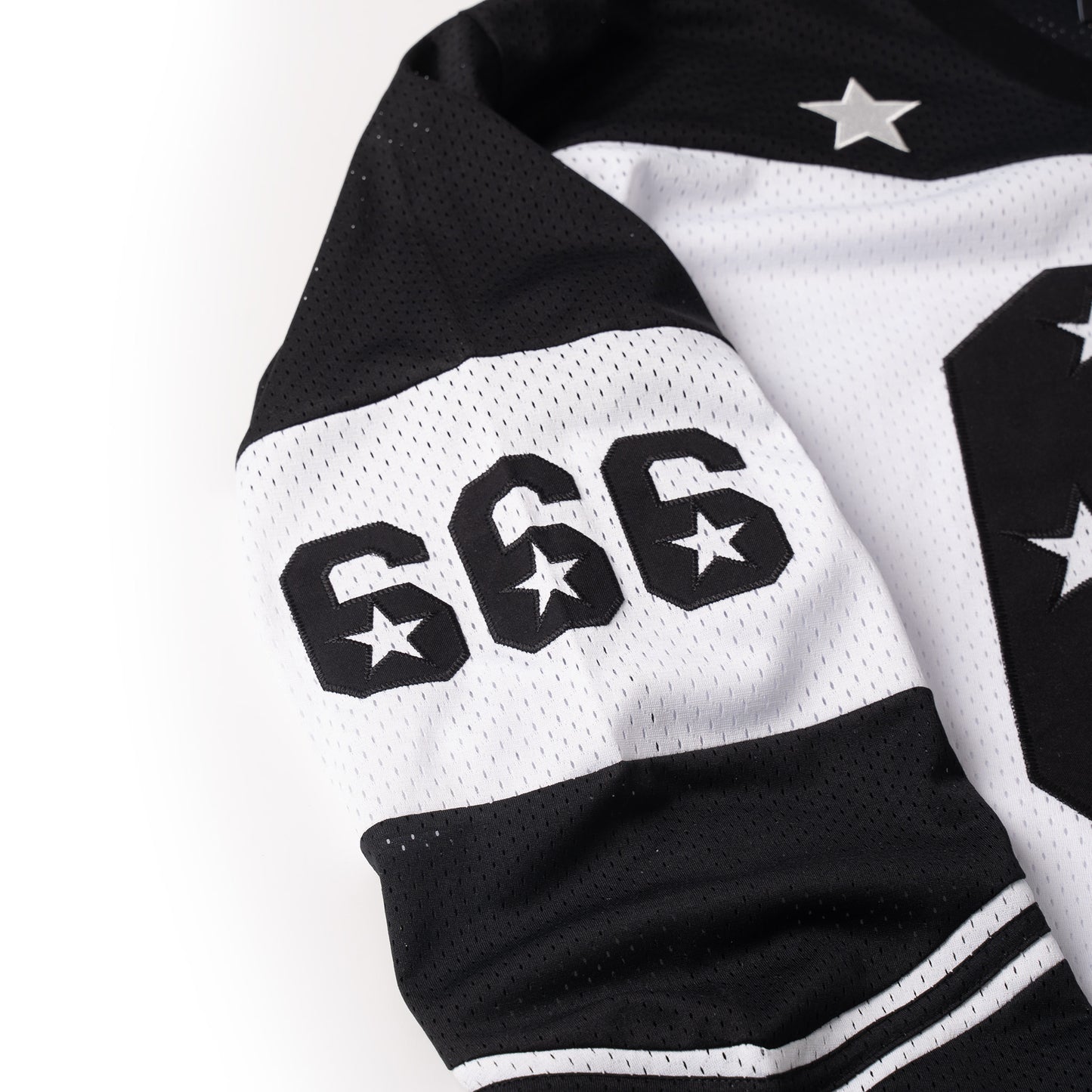 STAR HOCKEY JERSEY - BLACK